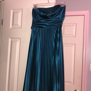 Blue Strapless Prom Dress